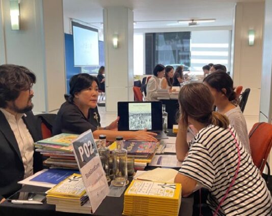 유럽에 ‘케이-북’ 열풍을…체코·폴란드 ‘찾아가는 도서전’ 개최